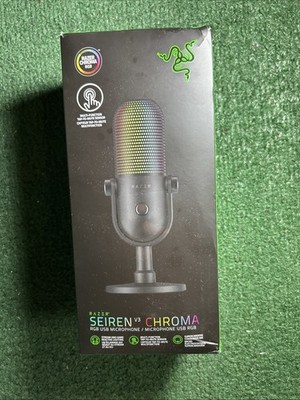 Razer Seiren V3 Chroma RGB USB Microphone - Black NEW OPEN BOX