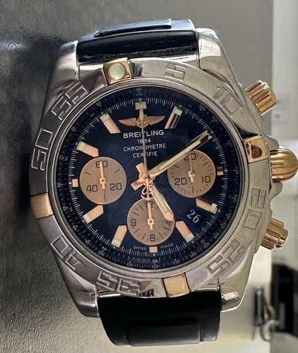 Breitling Chronomat B01 Two-Tone Gold/Steel IB0110