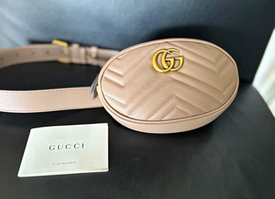 Gucci GG Marmont Gürteltasche Beige mit GG-Logo, Herstellernr. 476434