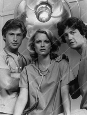 9992-28 Jim Metzler Alec Baldwin Shelley Hack TV show Cutter to Houston 9992-28