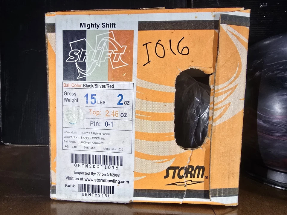 Storm Mighty Shift 15 lb Overseas Bowling ball New in Original Box - Image 3 of 4