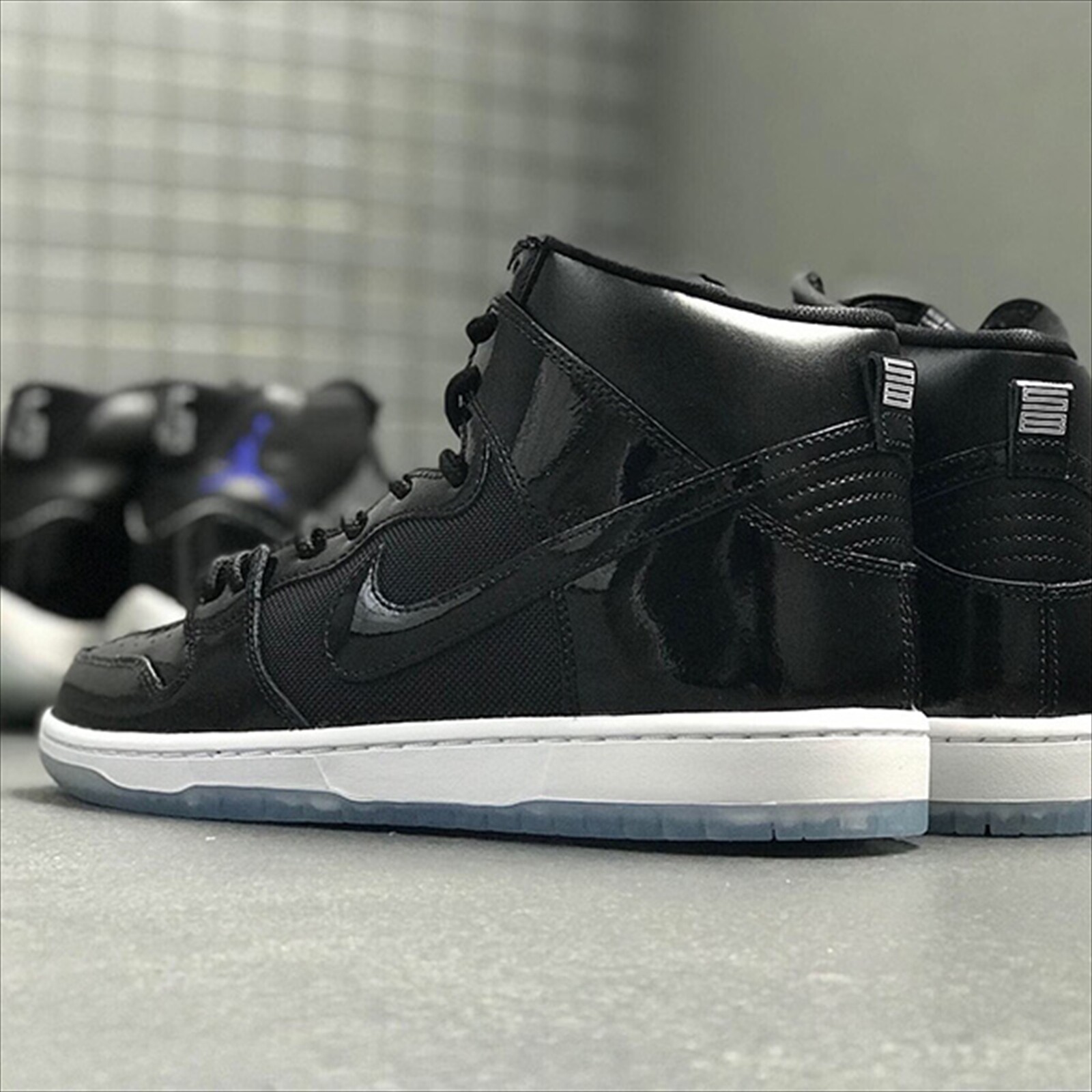 nike sb dunk high pro space jam