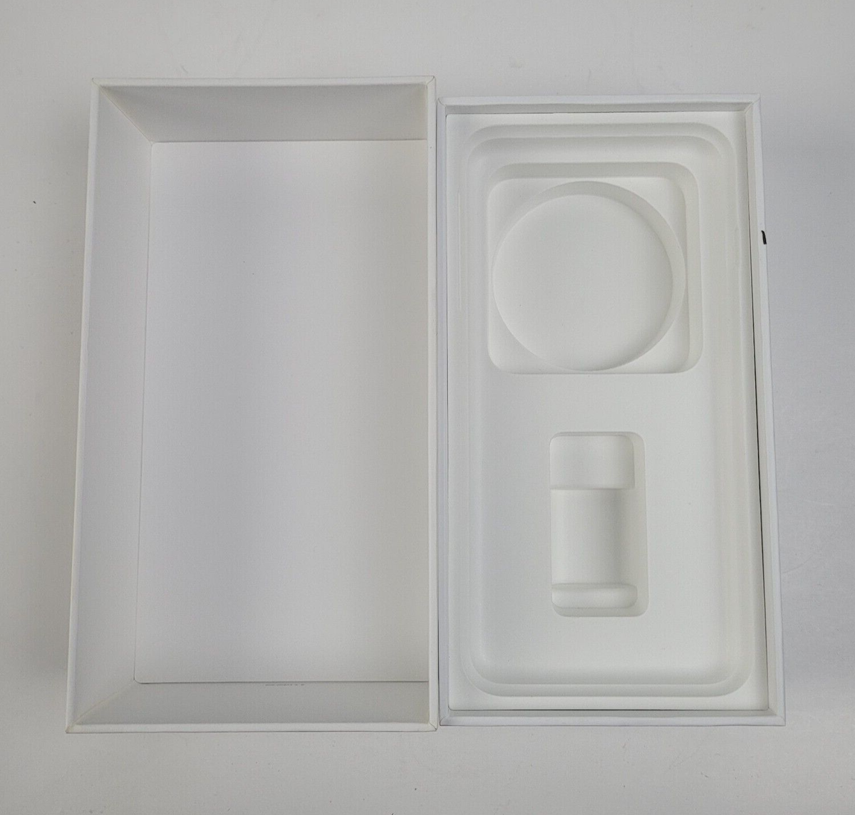 Genuine OEM Apple Iphone 7 Plus Gold 32gb Retail Box + Insert - NO