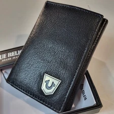 True Religion Leather Black Wallet Trifold Mens Silver Sheild Logo New Giftbox 