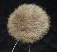 Fellbommel Kojote Echter Pelz Bommel für Strickmütze, Mütze, Schlüsselanhänger,