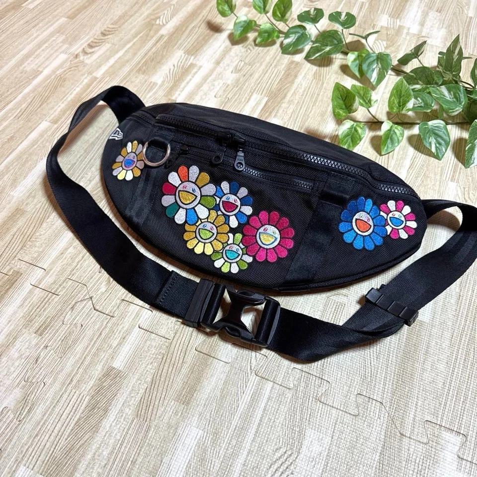 Bolso Cintura Takashi Murakami Flor X New Era Colaboración Negro 2022SS Raro Foto 4 de 4