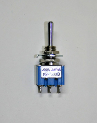 MIYAMA MS-500D Kippschalter 6A-125 VAC ** ON-OFF-(ON) rastend-0-tastend