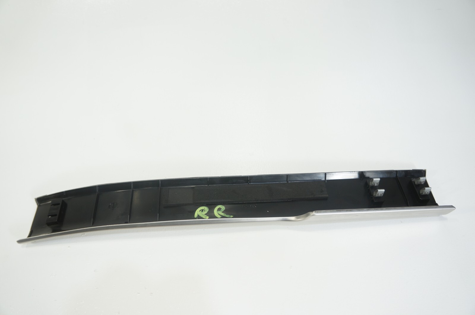 06-2012 Bentley Continental Flying Spur Rear Right Passenger Side Door Step Sill