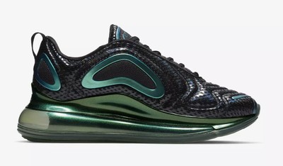 nike air max 720 black laser fuchsia