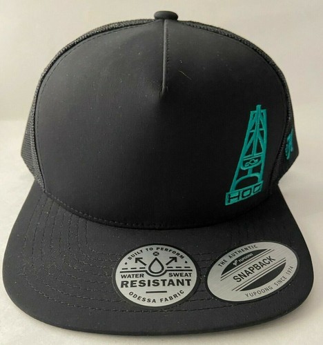 Black mesh Snapback Trucker Hat 3029T 