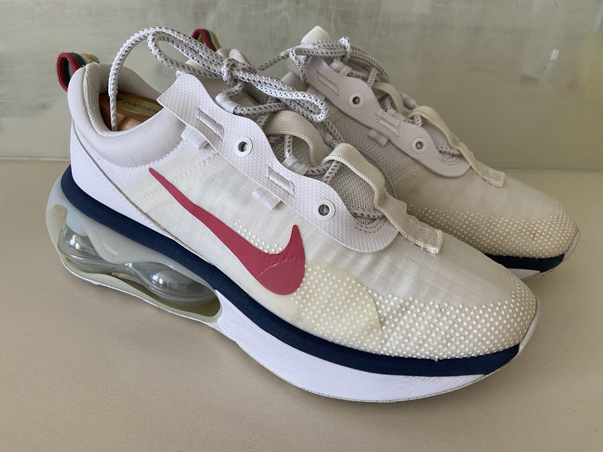 red off white vapormax