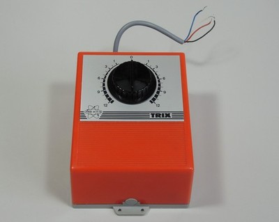Trix - e-m-s Steuergerät - für elektronische Mehrzugsteuerung (65502) / OVP