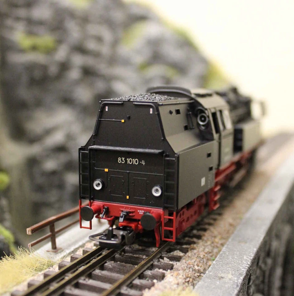 Piko 50638 Dampflokomotive BR 83.10 DR - Sound Version - Spur H0 - Neu  - OVP - Bild 3 von 4