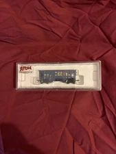 Atlas N Greenville 100 Ton Twin Hopper Car Golden West Service Vintage 