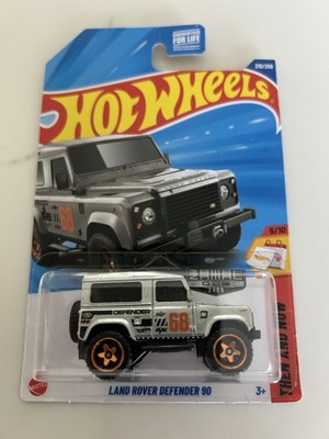 2025 Hot Wheels Zamac Land Rover Defender 90 Walmart Exclusive