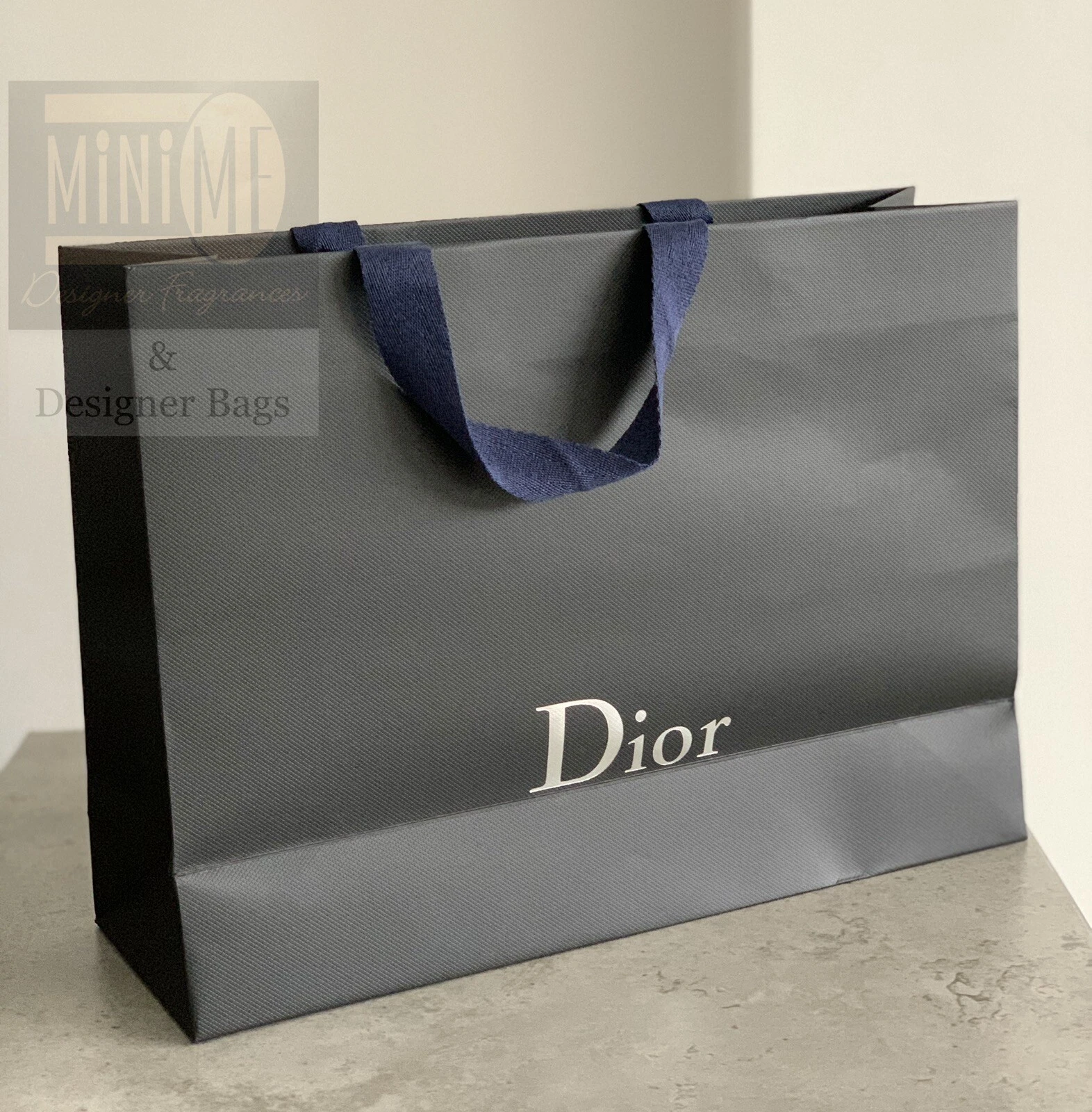 Sac cadeau Dior Noël noir avec logo argent 35x25x12cm authentique flambant neuf