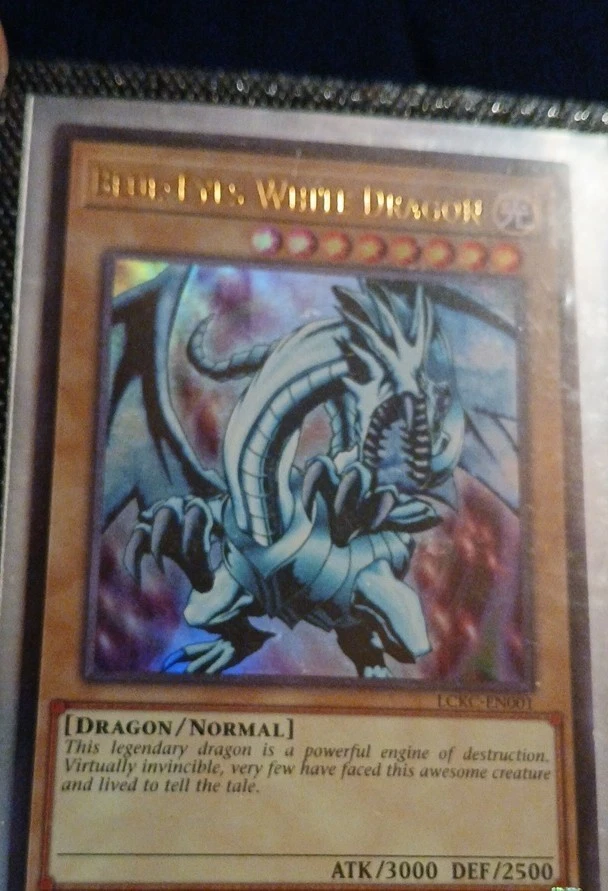 Blue-Eyes White Dragon LOB-EN001 Legend of Blue Eyes White Dragon