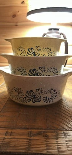 Vintage Pyrex Homestead Blue Casserole Dish Set Of Three 473,474,475