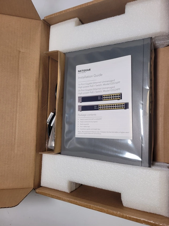 Netgear 24-Port Gigabit Ethernet High-Power PoE+ Unmanaged Switch GS524PP - Image 4 of 4