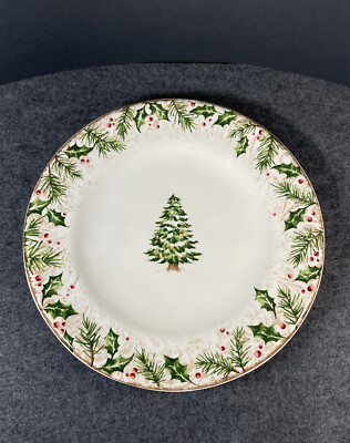 Winters Wonder Salad Plate Pier Imports Christmas Tree with Pine Holly  Border