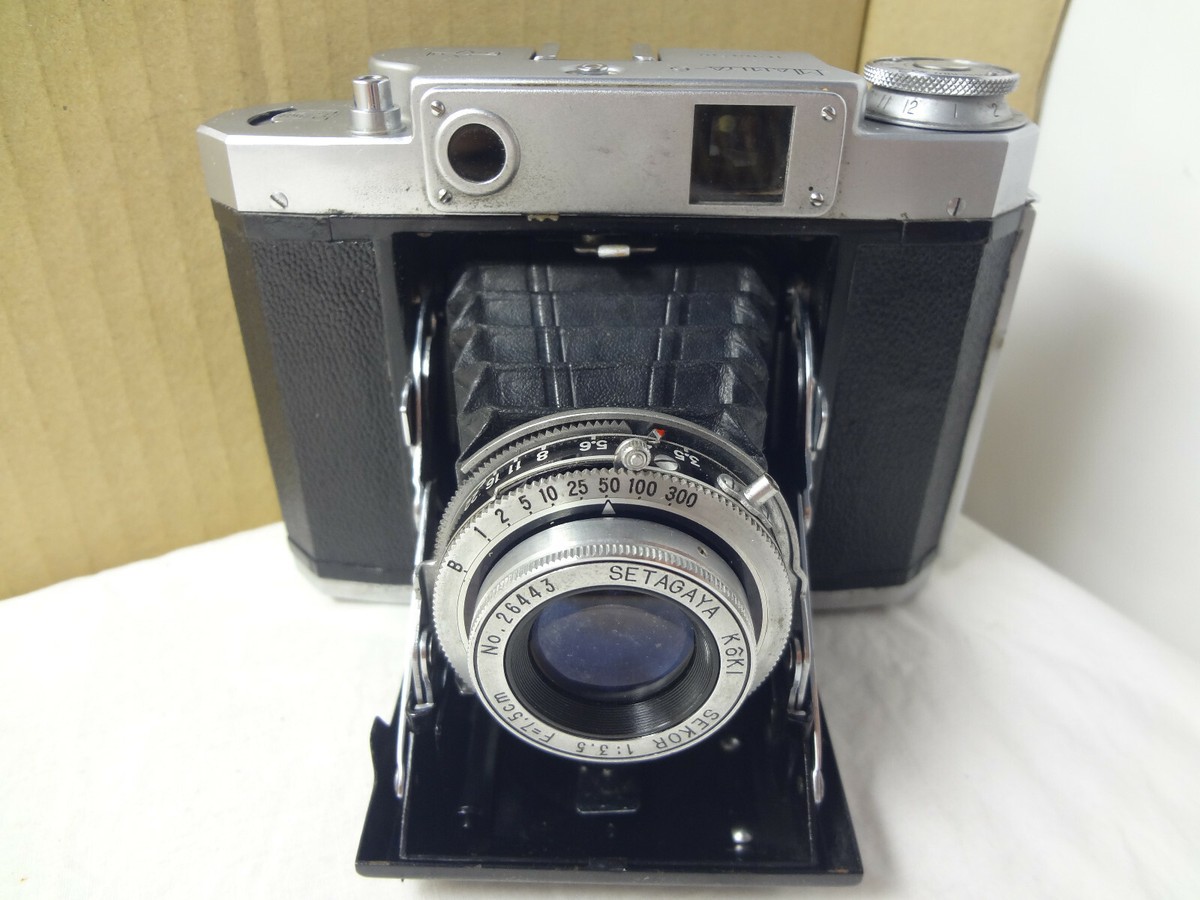 Mamiya 6 6x6,4.5 film folding camera with Sekor 75/3.5 from Japan