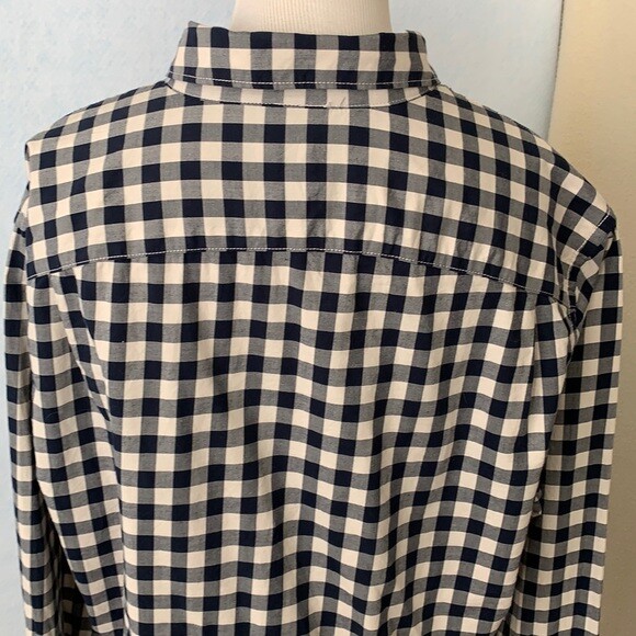GAP Checkered Long Sleeve Button Down Casual Shirt - image 11
