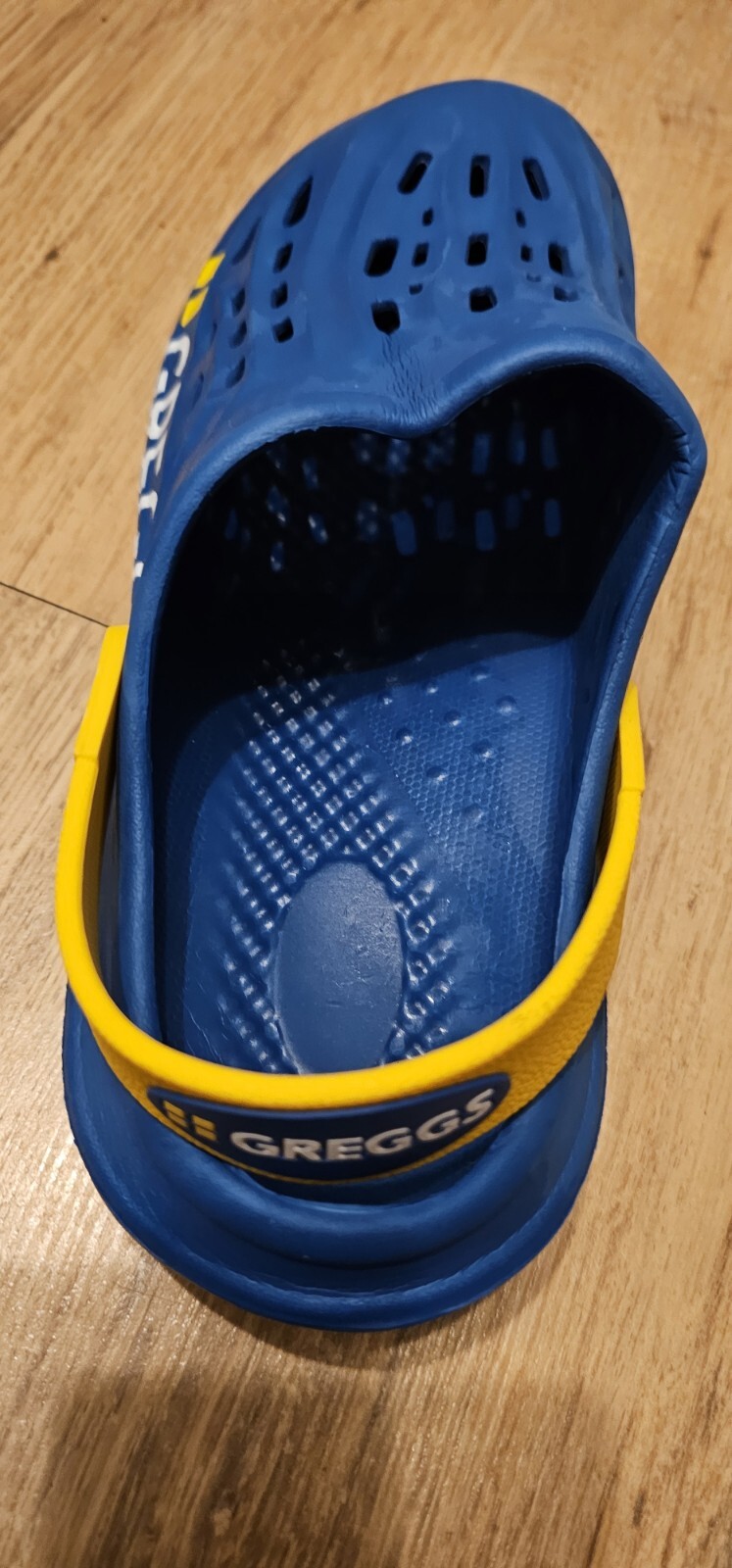 Greggs x Primark Crocs,UK 7, Limited Edition Rare Pair Blue/Yellow image 6