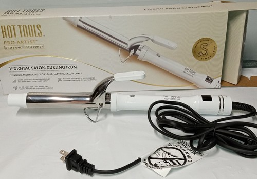 Hot Tools Pro Artist White Gold Collection 1 in. Digital Curling Iron