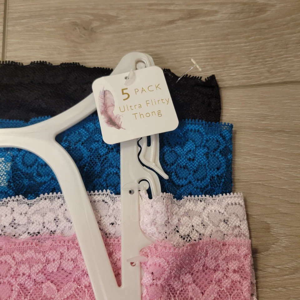 Jessica Simpson Tanga Bragas Ultra Coquetas Encaje 5 Pk Mujeres Talla Lg Rosa Teal Negro Foto 2 de 4