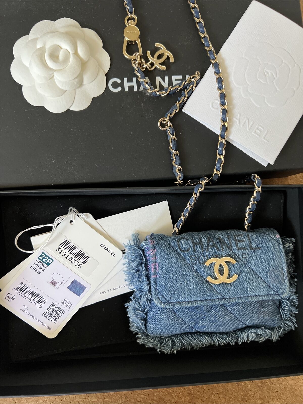 Chanel Mini Belt Bag Charm – City Girl Consignment