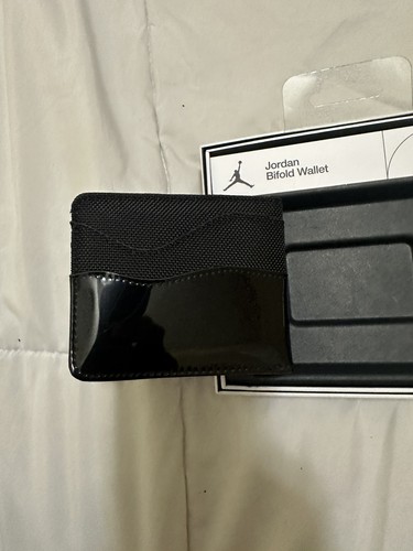 Jordan 11 Gamma Bifold Wallet MA9202-023 Black - Picture 2 of 4