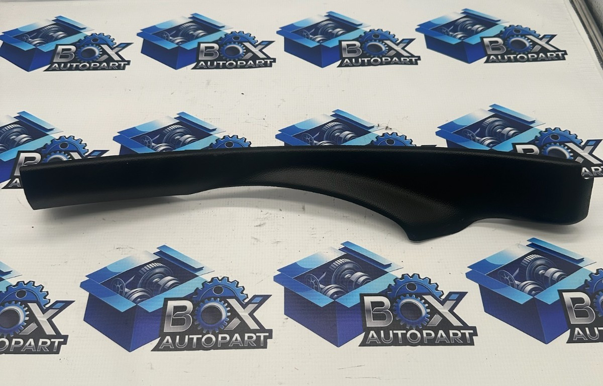 13-18 Cadillac ATS Sedan REAR RIGHT DOOR SILL KICK PANEL SCUFF PLATE OEM