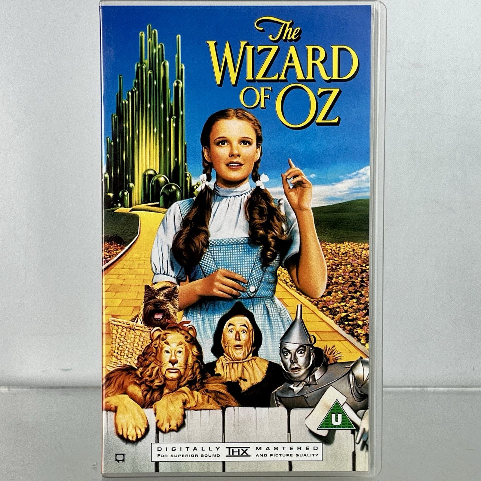 New THE WIZARD OF OZ VHS TAPE Video Cassette 1939 Judy Garland Unused Sealed