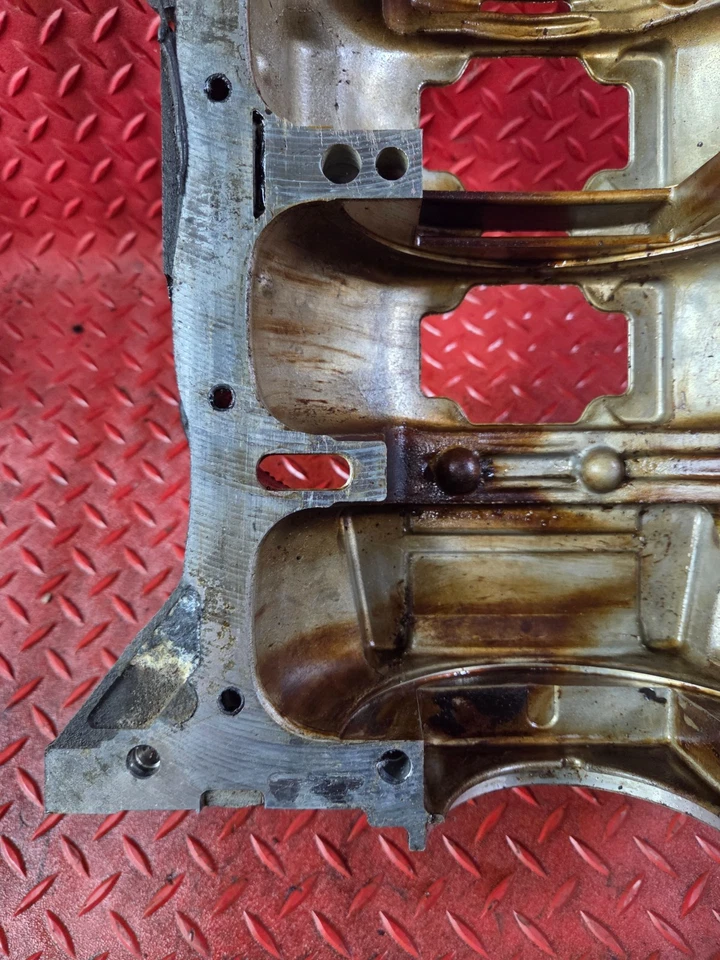 Оригинальный верхний масляный поддон двигателя для Jeep Patriot Compass 2.4 05047583AB 2007-2017 годов выпуска - Изображение 3 из 4