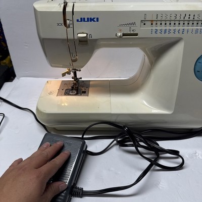 Juki HZL-35Z Household Sewing Machine 27 Stitches Discontinued Rare tested