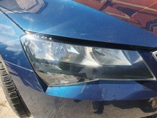 Skoda Superb MK3 2015 - 2023 O/S Drivers Halogen Headlight Lamp