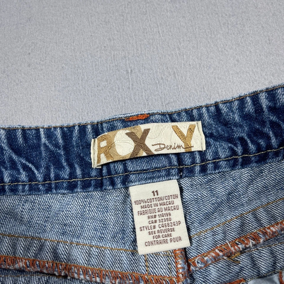 Vintage Roxy Women 11 Booty Denim Shorts Distressed Cutoff Blue Summer Y2K - Image 3 of 4