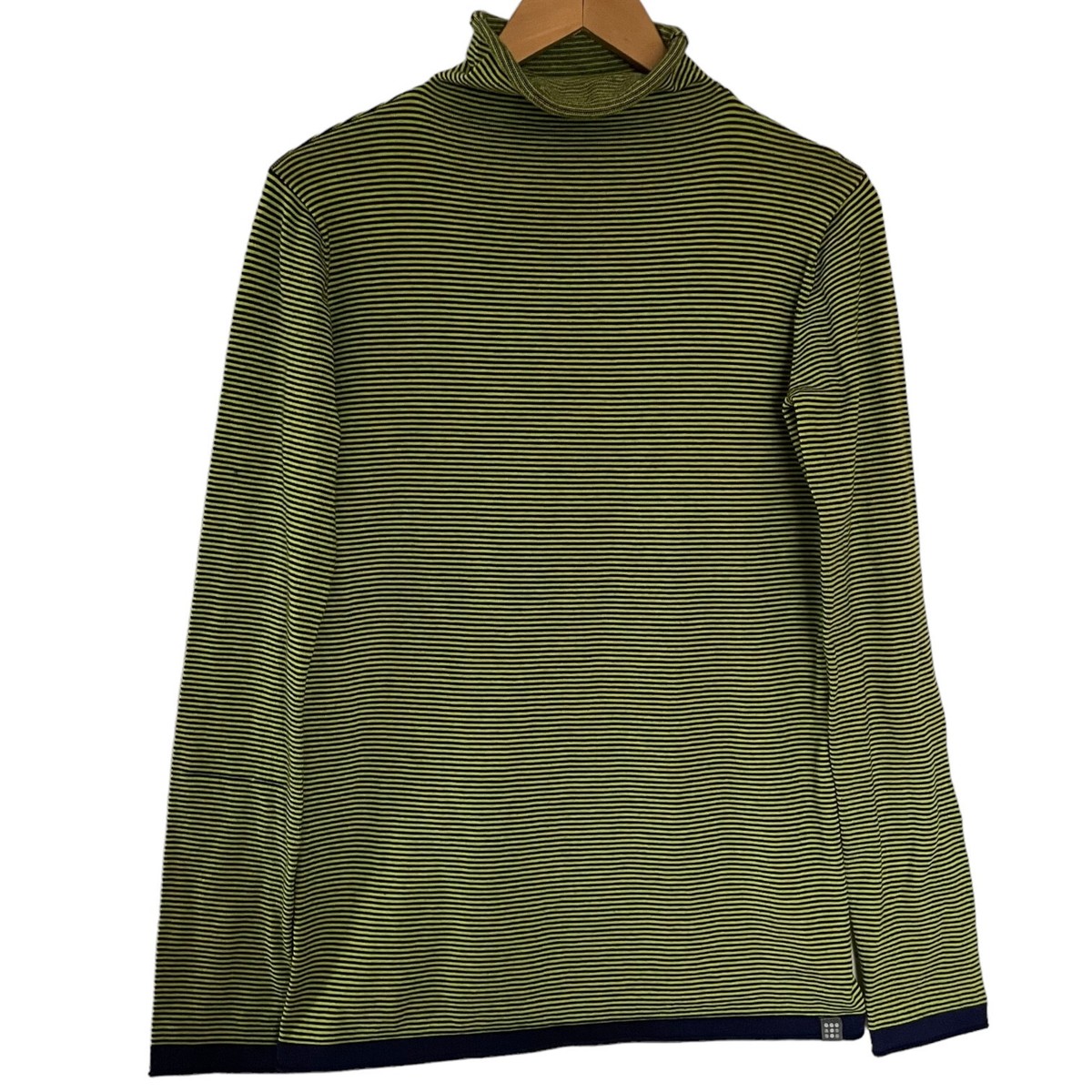 トップス M ELECTRIC LOGO TURTLENECK SWEAT SET UP Title Nine Synergy Rolled Mock Neck Sweater Medium Lime