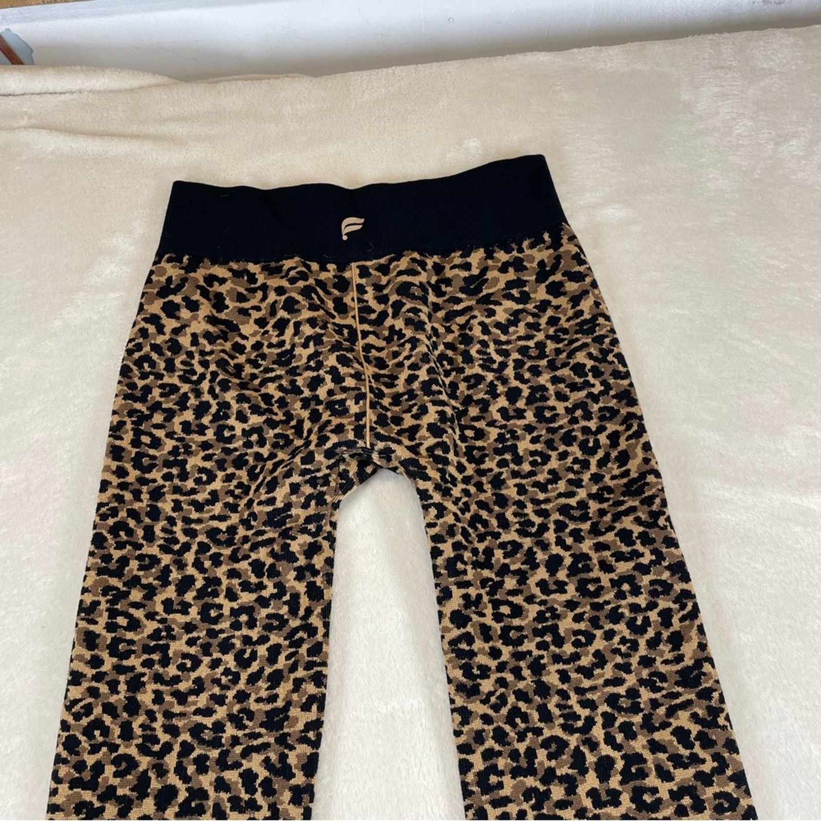 Fabletics Cloud Seamless High-Waisted Split Flare… - image 4