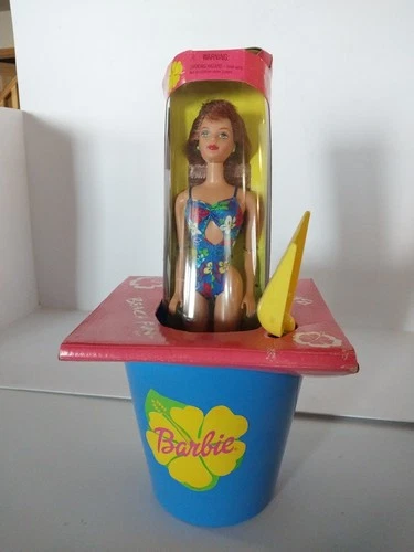 Vintage Hawaii Midge Friend of Barbie Beach Fun Set RARE By Mattel 1999