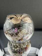2.98lbs Costume Jewelry Jar   Mixed jewelry  More   Reseller Lot