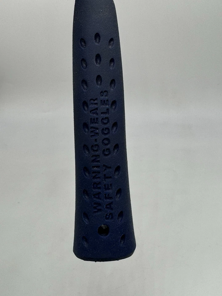 ESTWING 20oz Forged Geological Vinyl Soft Grip Rock Pick Pointed Hammer - Image 3 of 4