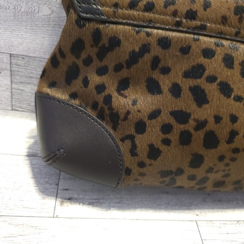 Ann Taylor Cheetah Animal Print Leather Bag Baguette Gold Chain Strap Turn Lock - Picture 6 of 17