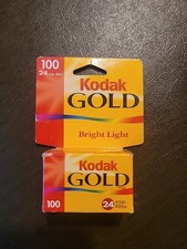Kodak Gold 35mm ISO 200 film Bright Sun Flash 12 exposures Expired 01/2001