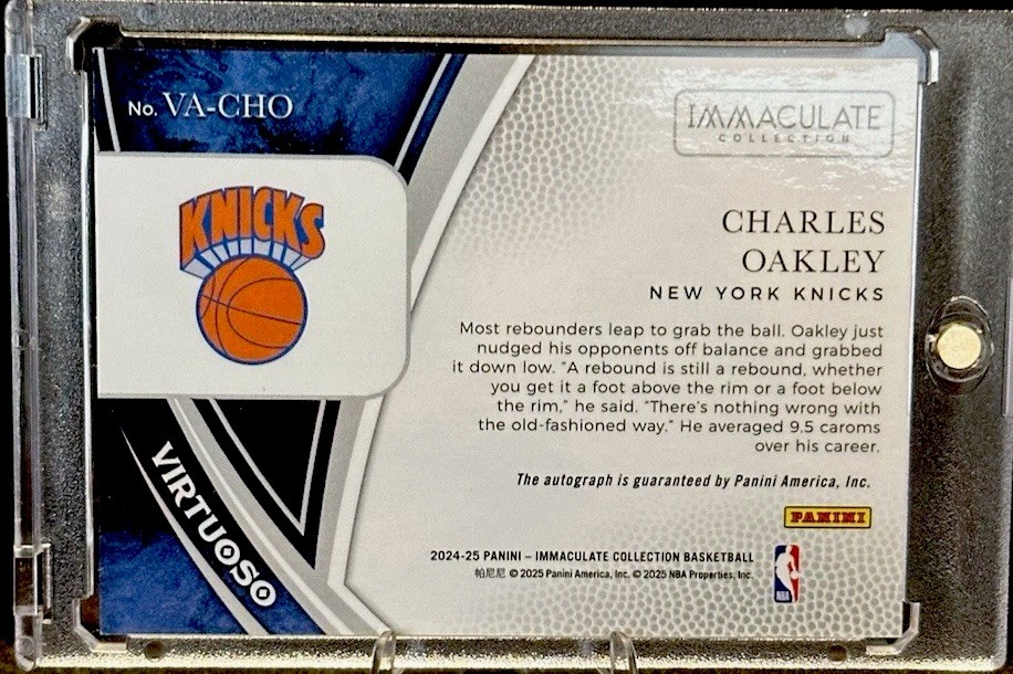 Charles Oakley 2024-25 Panini Immaculate Collection Virtuoso Auto #VA-CHO /99 view 4