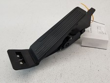 07-15 G35/G25/G37/Q40 14-20 Q50/Q60 A/T Acceleration Pedal OEM 18002-1NC0A