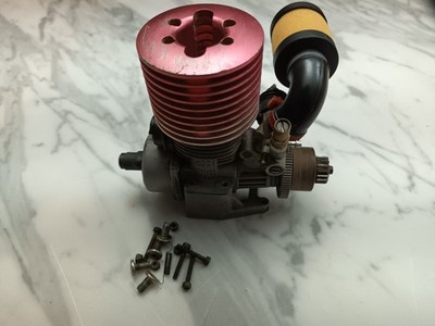 Thunder Tiger MTA4 Pro 28 Nitro Motor / mit Startvorrichtung + Luftfilter