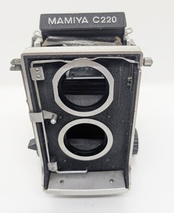 Mamiya C220 Pro TLR 6x6 analoge Kamera nur Gehäuse [für Ersatzteile]