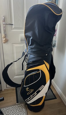 Cobra Golfbag komplett mit Gurt & Kapuze insgesamt guter Zustand ansehen!