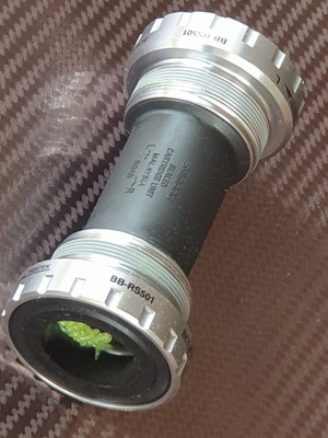 Shimano BB-RS501 RS500 Hollowtech II 24mm Road Bottom Bracket BSA